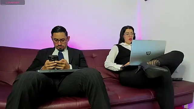 pleasurecompany3 online show from September 2025 03:00:02 AM