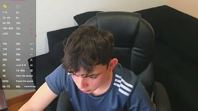 lukeboyce33 online show from September 2025 09:28:02 PM