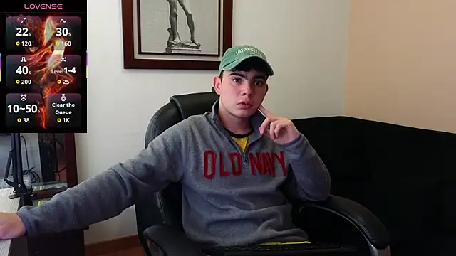Snapshot of lukeboyce33 chatting on June 2026 10:12:02 PM lukeboyce33 online show from June 2026 10:12:02 PM