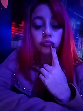 LEIDY LORENA online show from October 2025 05:30:01 AM