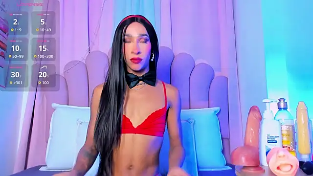 Snapshot of NicoleMadrird chatting on February 2026 02:32:02 PM NicoleMadrird online show from February 2026 02:32:02 PM