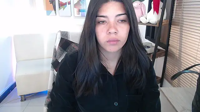 Snapshot of dangel_noir6 chatting on June 2026 11:47:02 AM dangel noir6 online show from June 2026 11:47:02 AM