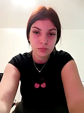 Snapshot of MeCherryy chatting on May 2026 02:44:02 PM MeCherryy online show from May 2026 02:44:02 PM