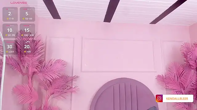 Kendallbleer online show from November 2025 03:38:01 AM