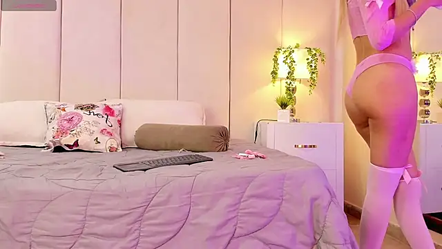 princesssammy2 online show from October 2025 12:01:02 AM