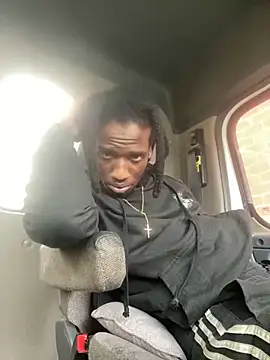 Sir-Tucker online show from March 2025 05:49:02 PM