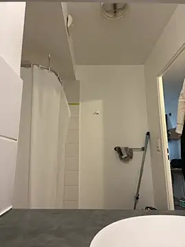 Snapshot of Renoirmonter chatting on January 2026 09:46:02 AM Renoirmonter online show from January 2026 09:46:02 AM