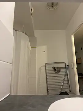 Snapshot of Renoirmonter chatting on January 2026 10:35:02 PM Renoirmonter online show from January 2026 10:35:02 PM