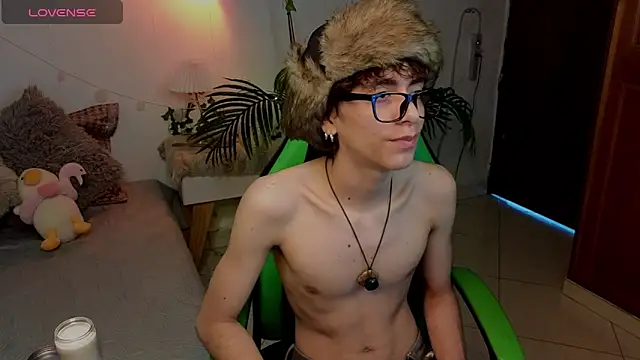 Matty Sparkk online show from June 2026 01:10:01 PM