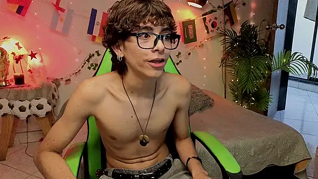 Matty Sparkk online show from July 2026 01:50:01 PM