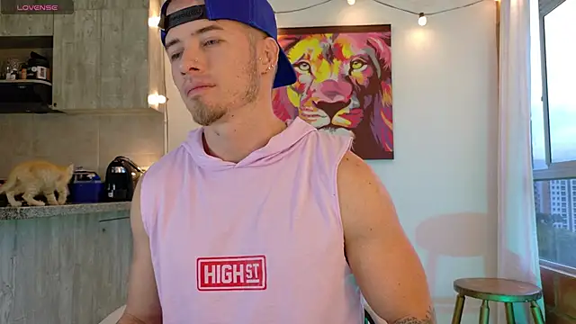 Ryannblue07 online show from October 2025 10:32:02 PM