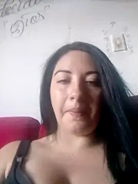 Snapshot of melisamoon_ chatting on April 2026 06:49:02 PM melisamoon online show from April 2026 06:49:02 PM