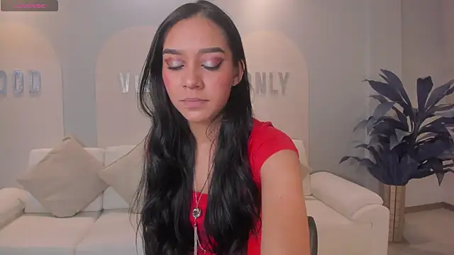 Snapshot of AmaliaCrus chatting on November 2025 08:03:01 PM AmaliaCrus online show from November 2025 08:03:01 PM