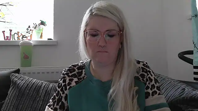 Sizzling Indie36 online show from October 2025 08:33:01 AM