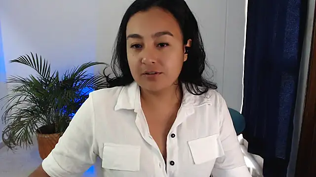 Snapshot of Themagicpotion chatting on July 2026 06:45:02 PM Themagicpotion online show from July 2026 06:45:02 PM
