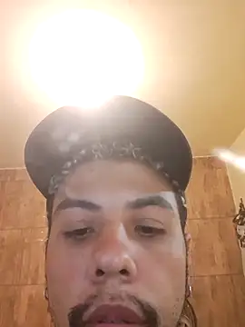 Snapshot of Fernandobs_ chatting on March 2025 10:33:01 PM Fernandobs online show from March 2025 10:33:01 PM