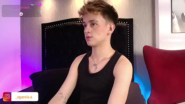 LiamWildx20 online show from January 2026 09:40:02 PM