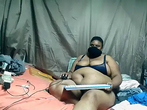 Snapshot of Berrylick chatting on April 2026 09:49:01 AM Berrylick online show from April 2026 09:49:01 AM