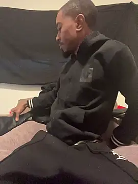 Snapshot of 9blk chatting on November 2025 01:55:01 PM 9blk online show from November 2025 01:55:01 PM