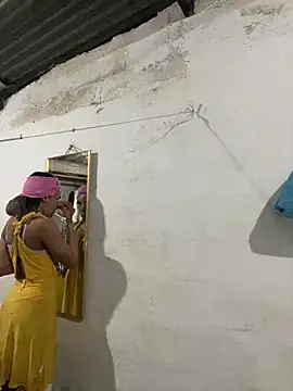 Snapshot of Sammy_Brown chatting on March 2026 12:32:01 PM Sammy Brown online show from March 2026 12:32:01 PM