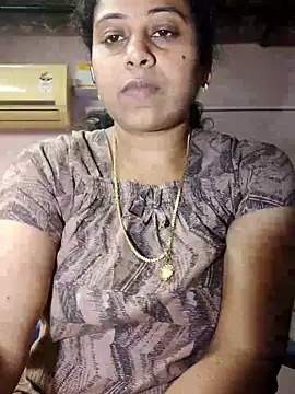Snapshot of JENNIFERtamil chatting on November 2025 01:02:02 PM JENNIFERtamil online show from November 2025 01:02:02 PM