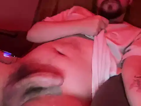 Snapshot of yKing7Torr4 chatting on January 2026 03:20:01 AM yKing7Torr4 online show from January 2026 03:20:01 AM