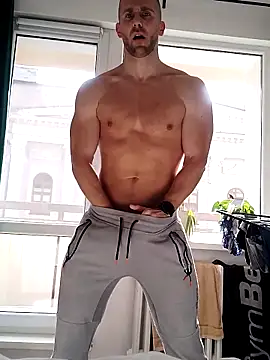 Snapshot of trainwithme chatting on October 2025 08:23:02 AM trainwithme online show from October 2025 08:23:02 AM