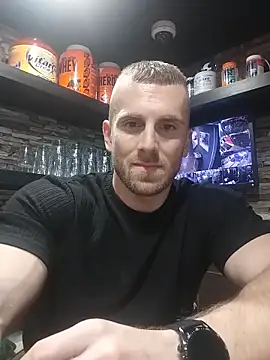 Snapshot of trainwithme chatting on October 2025 12:18:02 PM trainwithme online show from October 2025 12:18:02 PM