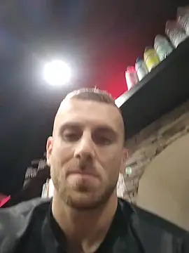 Snapshot of trainwithme chatting on October 2025 02:18:01 PM trainwithme online show from October 2025 02:18:01 PM