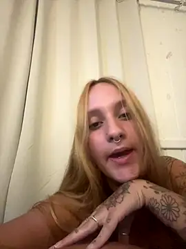 Snapshot of casaltattoosex chatting on January 2026 10:57:01 PM casaltattoosex online show from January 2026 10:57:01 PM
