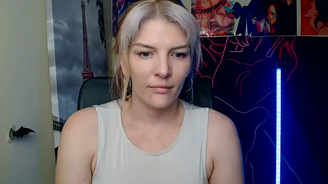 Snapshot of VanessaRey_ chatting on May 2026 03:07:02 PM VanessaRey online show from May 2026 03:07:02 PM