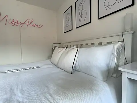 Missalex xo online show from May 2026 12:54:02 PM