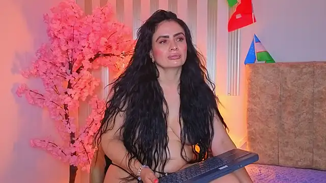 angelinarouse  online show from July 2026 08:18:01 AM