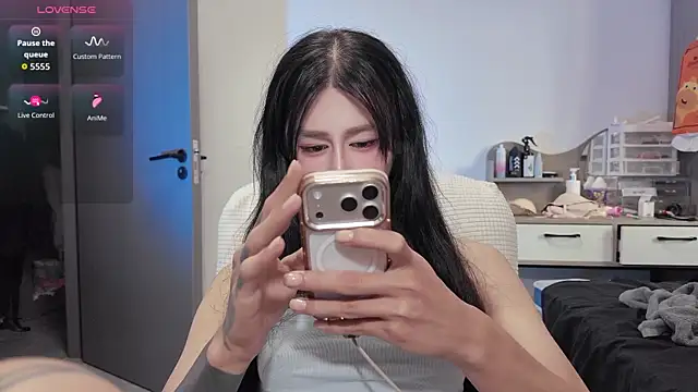 Rainbow-sweet online show from April 2026 05:12:02 AM