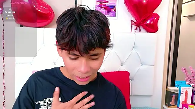 Ethan Westt online show from February 2026 08:53:01 PM