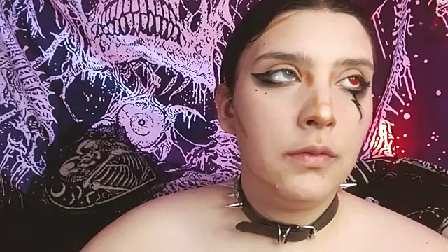 mikaskullcs online show from November 2025 09:24:02 PM