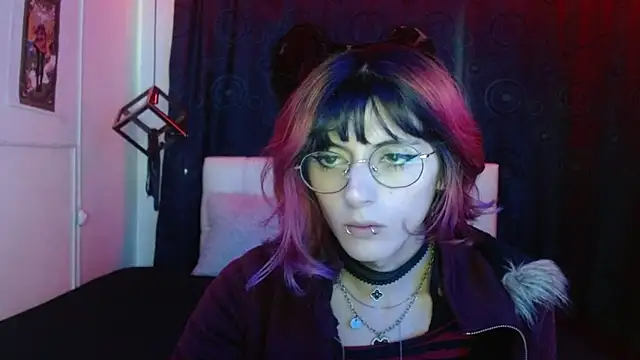 goth minerva online show from October 2025 01:14:01 PM