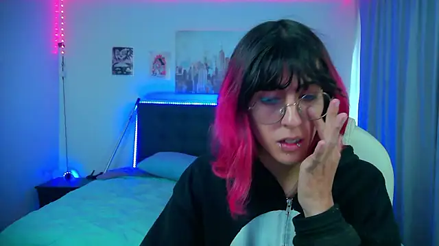 goth minerva online show from February 2026 01:41:01 PM