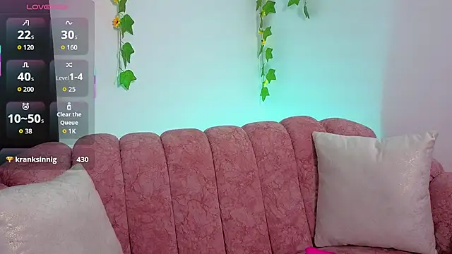 Daiana  prince online show from October 2025 01:17:02 AM
