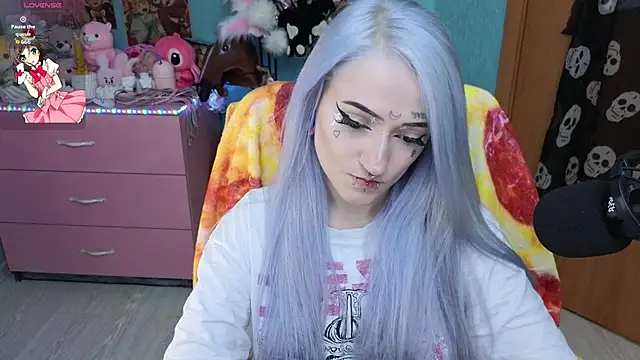 Manuela unicorn online show from March 2026 08:36:02 PM