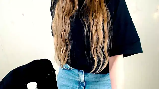 Doll Angelina online show from March 2026 08:26:33 AM