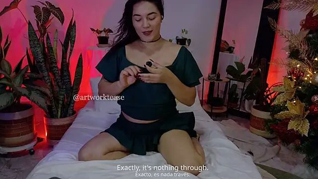 Artworktease online show from December 2025 08:49:02 PM