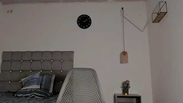 samxx muscle online show from January 2026 02:10:01 PM