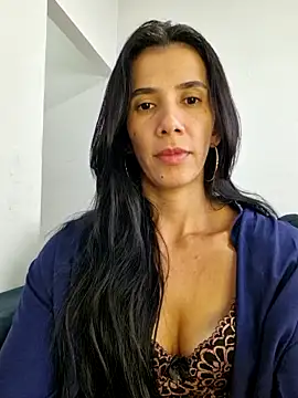 suzy20252 online show from September 2025 12:53:01 PM