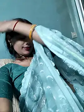 Eshwari Chopra online show from November 2025 01:17:01 AM