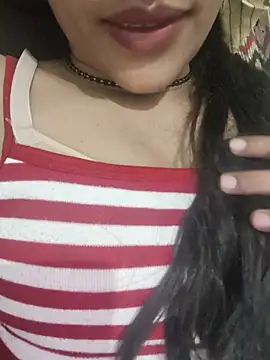 Snapshot of Eshwari_Chopra chatting on July 2026 02:48:02 AM Eshwari Chopra online show from July 2026 02:48:02 AM