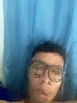 hiaguexxx online show from March 2025 01:40:01 PM