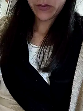 Camilitah online show from September 2025 04:01:01 AM