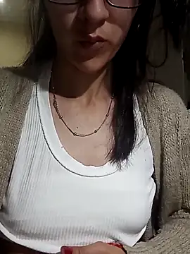 Camilitah online show from October 2025 03:06:02 AM