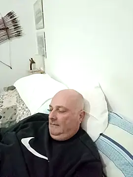 Alexis Bull online show from January 2026 09:20:02 PM